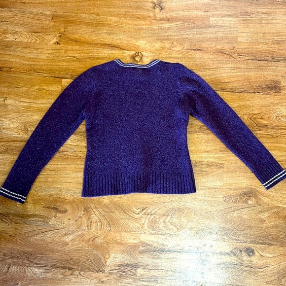 Abercrombie & Fitch Sweater - Picture 7 of 10